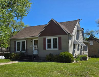 918 Clausen Ave