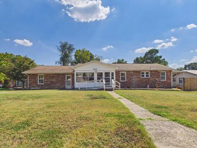 920 Shay Dr