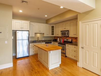 310 Court St APT 2