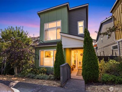 831 SW 96th Place