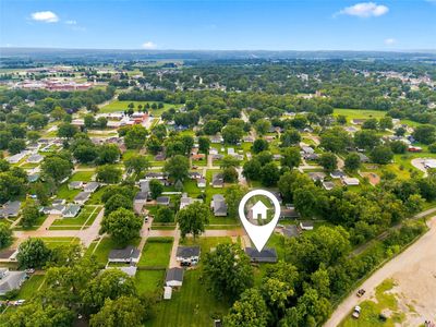 Property at 900 E Girard Ave, Indianola, IA