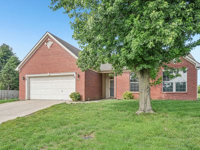 2082 Lawrin Ct