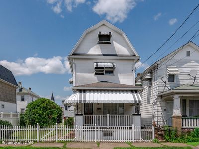 236 E Green St