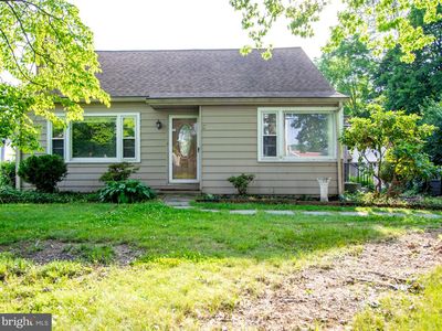 14 Crest Ave