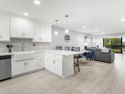 9286 Vista Del Lago