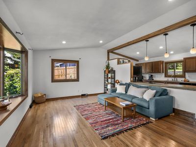 413 8th Ave