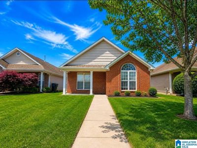 2013 Village Ln