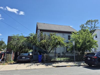 36-38 Wentworth St