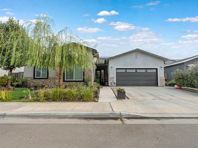 6388 E Fedora Ave