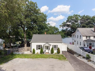 435 Lake Ave