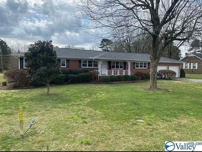 1560 Guntersville Rd