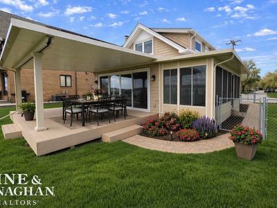 2008 E Park Dr