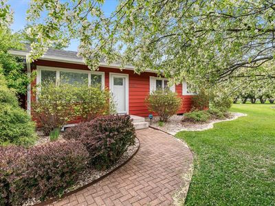 1102 Nancy COURT