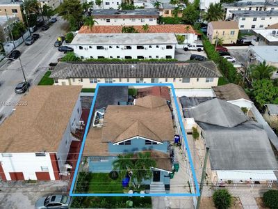 236 SW 10th Ave