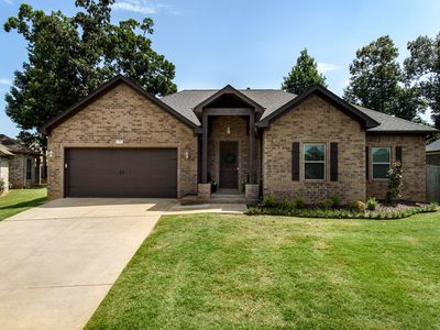 1308 Oak Glenn Pl