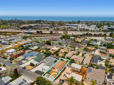 Property at 1090 Gardena Rd, Encinitas, CA