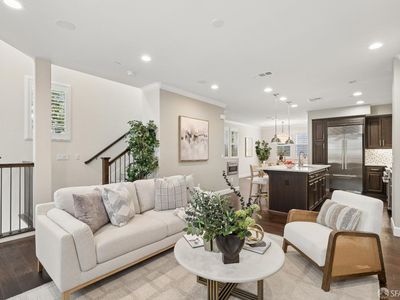 305 Jetty Dr