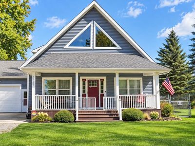4137 Lakeview Dr