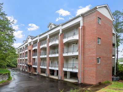 113 Conner Dr UNIT 102