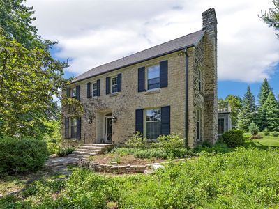 2168 Linden Dr SE