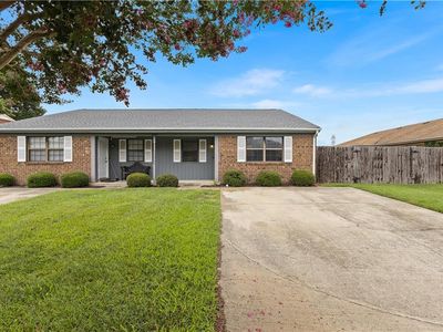 6104 Bradford Dr Unit B