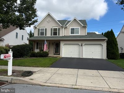 338 Cambridge Ln