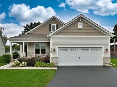 768 Eagle Ct