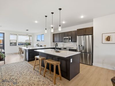279 Delano Dr