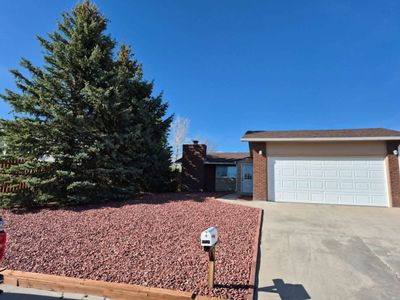 Property at 2016 Adobe Ave, Douglas, WY