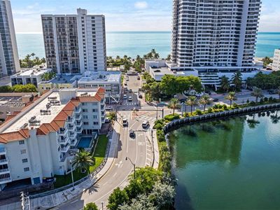 2600 Collins Ave APT 204