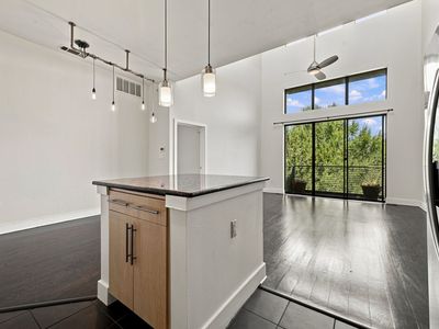4605 Cedar Springs Rd APT 305