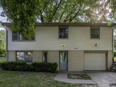9472 Tomahawk Blvd
