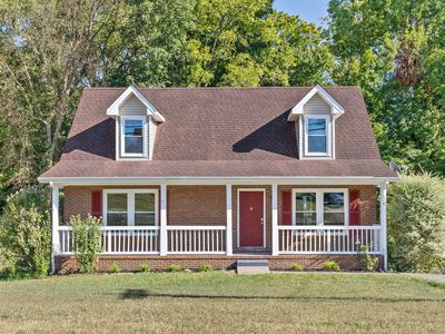 208 Sherwood Hills Dr