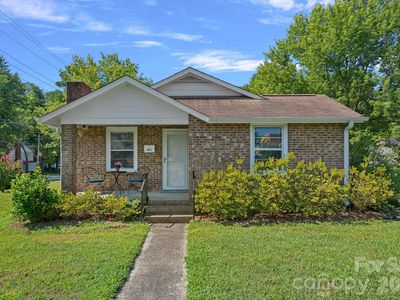 601 W Main St