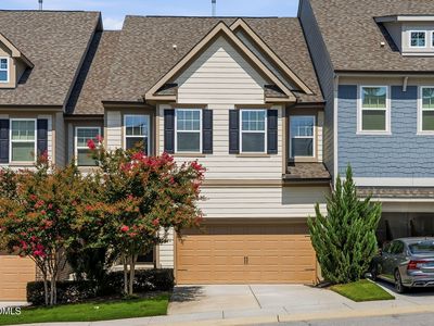 302 Fenella Dr