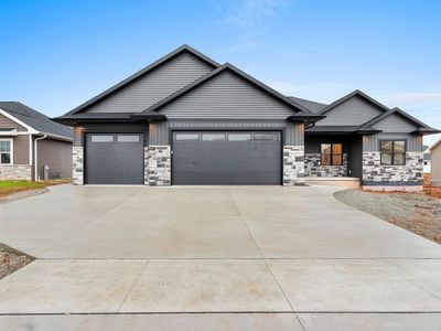 1423 Crossroads Dr
