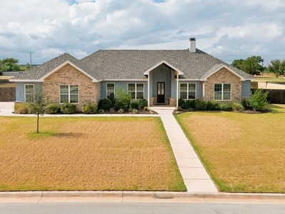 212 Runnymede Way