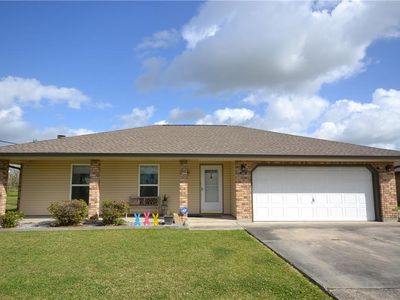 216 Country Village Dr