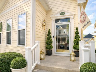 Property at 17446 Lethridge Cir, Round Hill, VA