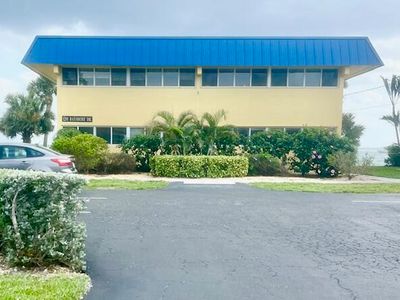 1201 Bayshore Drive #101