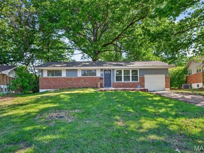 9866 Lawnview Dr