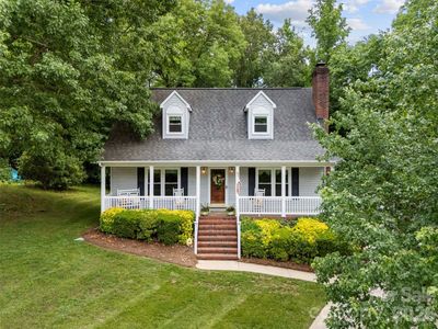 111 Bridgeport Ln