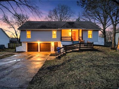 708 SW Montgomery Ave