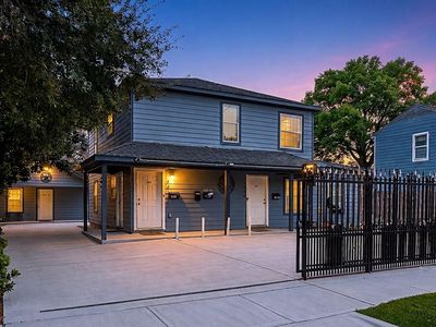 5209 Plum Dr