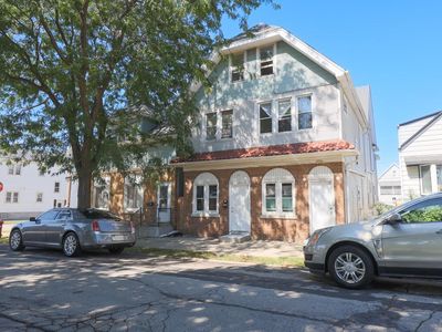3704 East Pulaski AVENUE #3706