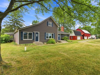 3951 Van Dyke Rd