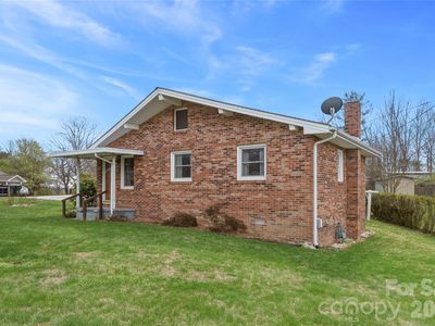 429 Jack St
