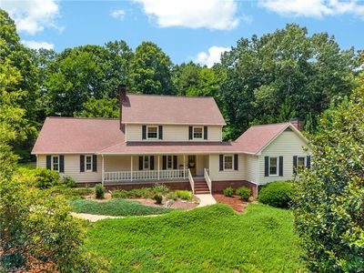 2866 Hickory Dr