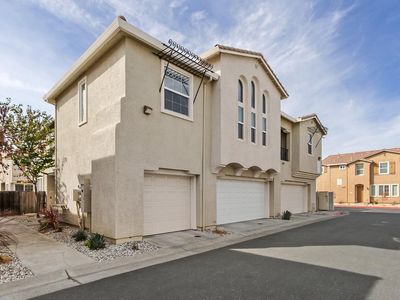 7515 Sheldon Rd Unit 26102