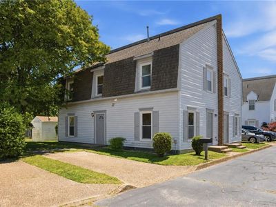 294 Eaton St